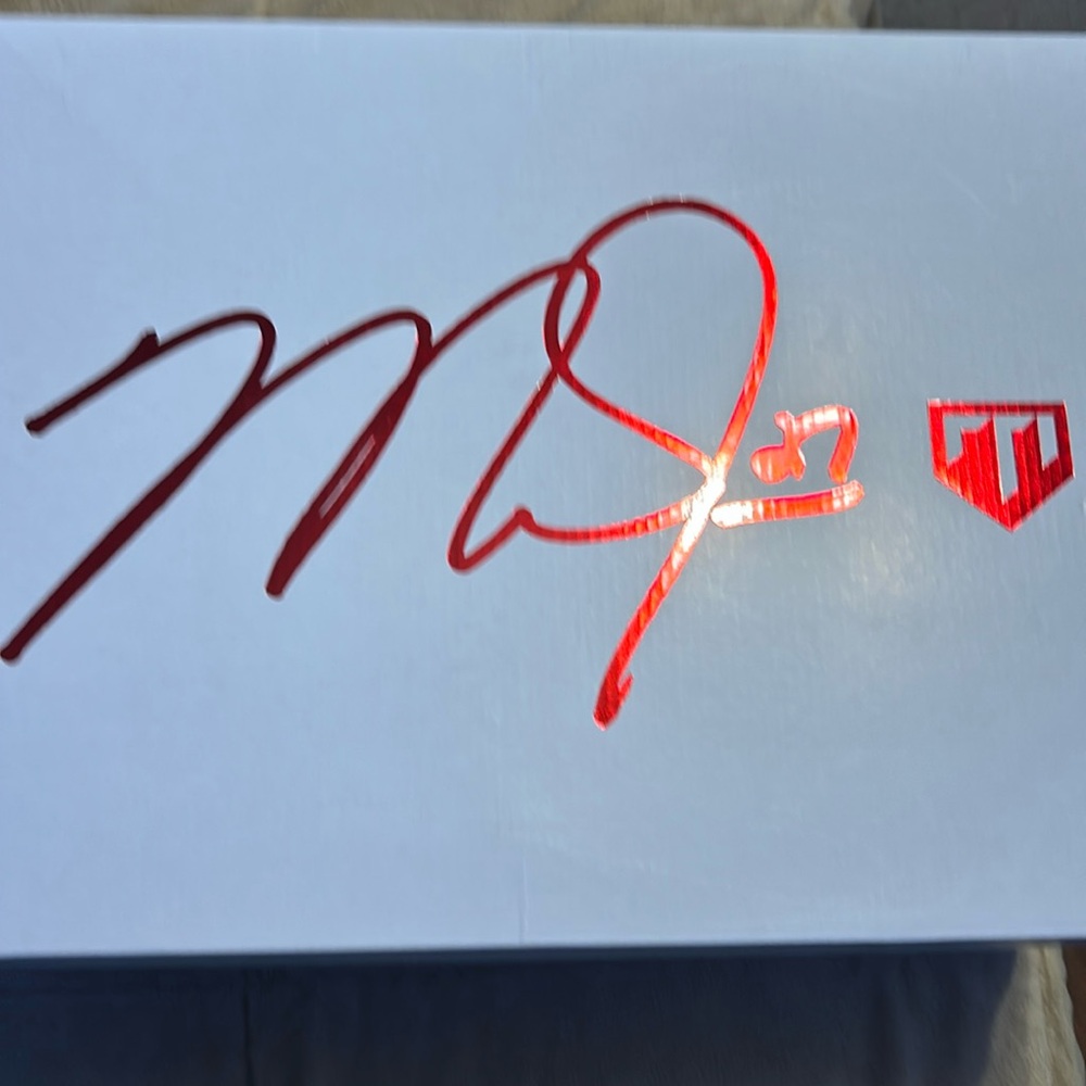 Force Zoom Trout 9 Pro (90$ MarketPrice)